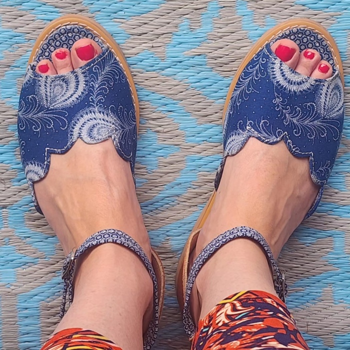 Denim Blue Scallop Shweshwe And Leather Sandals - Image 3