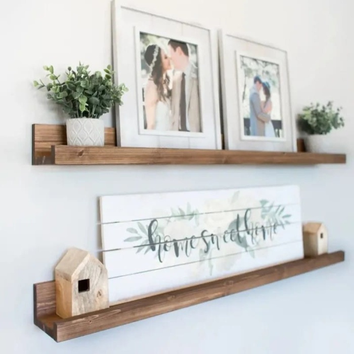 Picture Ledge Shelf