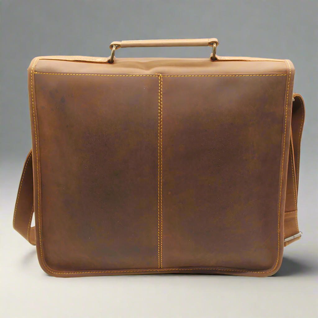 Bahama Leather Laptop Bag - Image 6