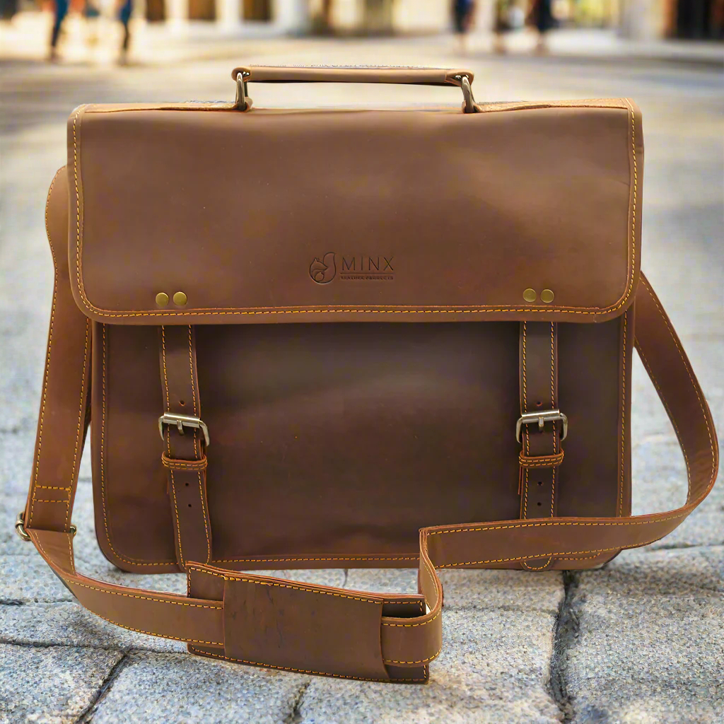 Bahama Leather Laptop Bag - Image 5