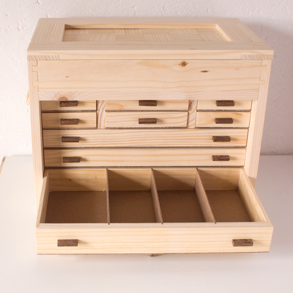 Engineers Style Tool Chest - Image 8
