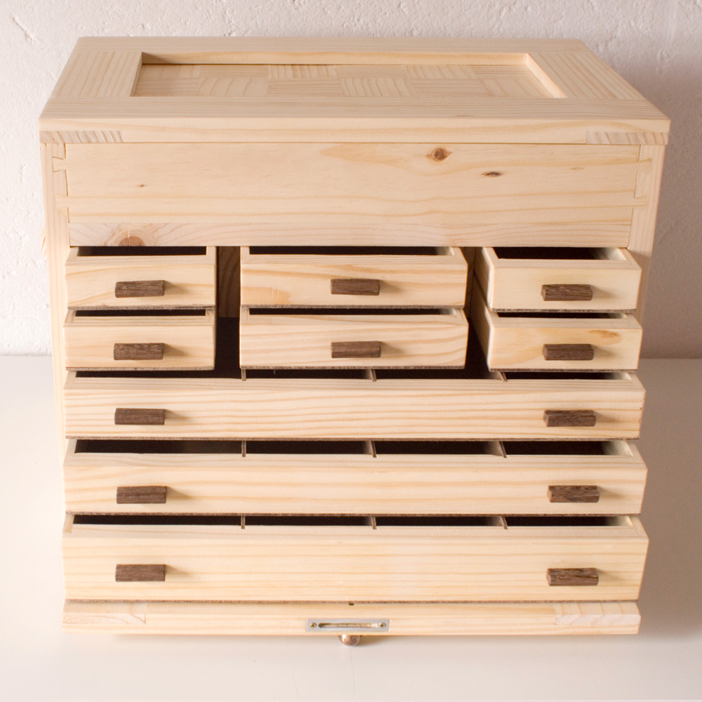 Engineers Style Tool Chest - Image 6