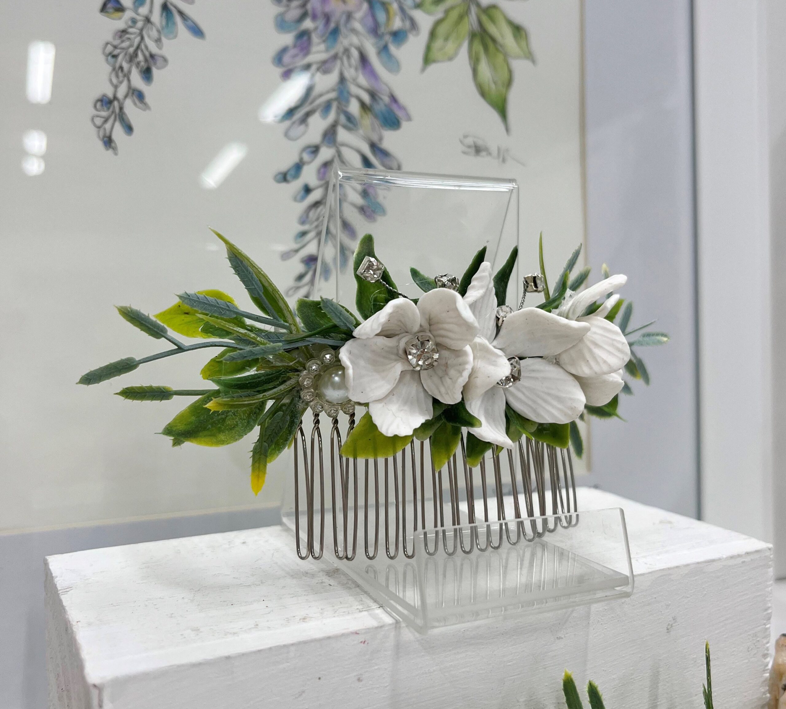 White Bloom Hair Comb - Image 2