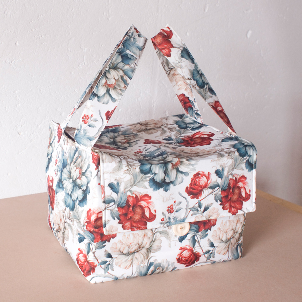 Cloth Crafter or Sewing Baskets - Image 9