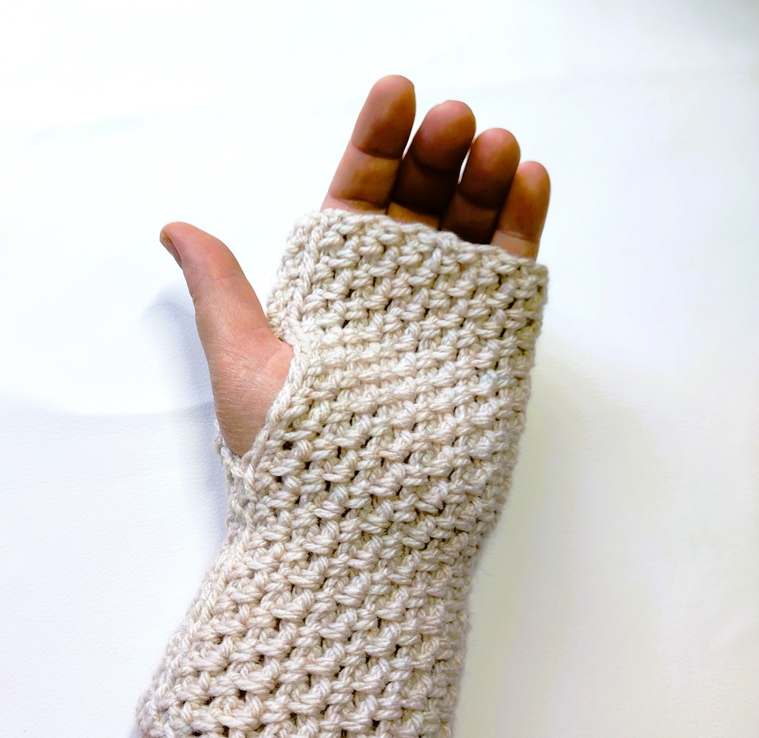 Crochet Fingerless Gloves - Image 5