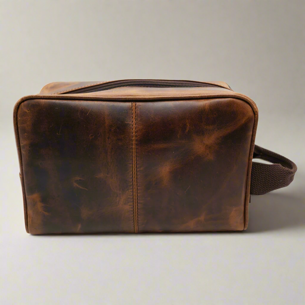 Legacy Leather Toiletry Kit - Image 5