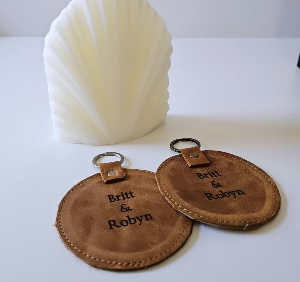 Twin Round Leather Keyring - Image 10