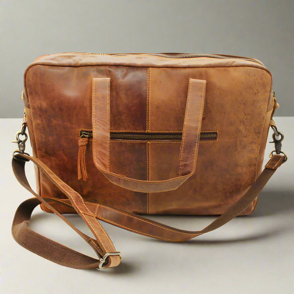 Phi Phi Leather Laptop Bag - Image 8