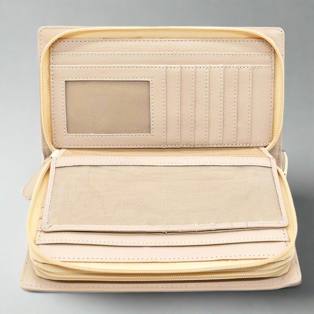 Gabriella Leather Ladies Wallet - Image 9