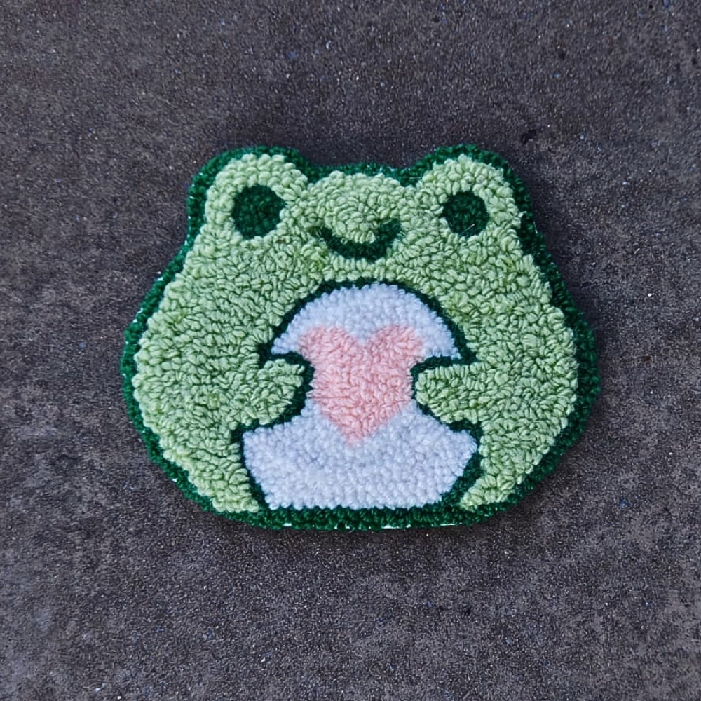 Chibi Frog Mug Rug - Image 3