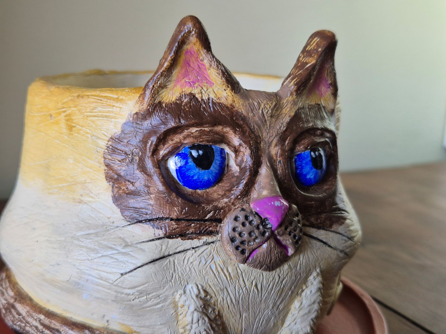 Latté - Handmade Artisan Cat Planter - Image 2