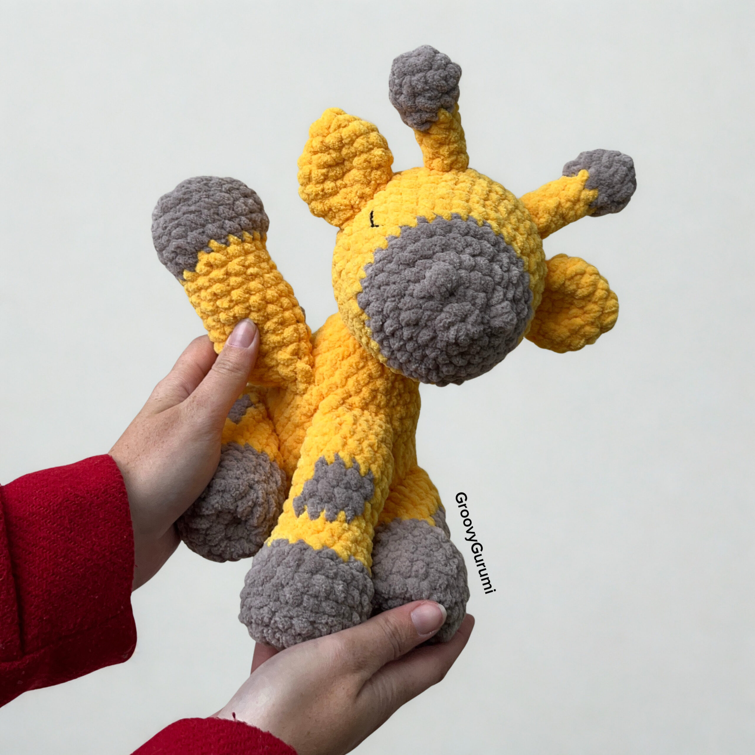 Crochet Giraffe - Image 2