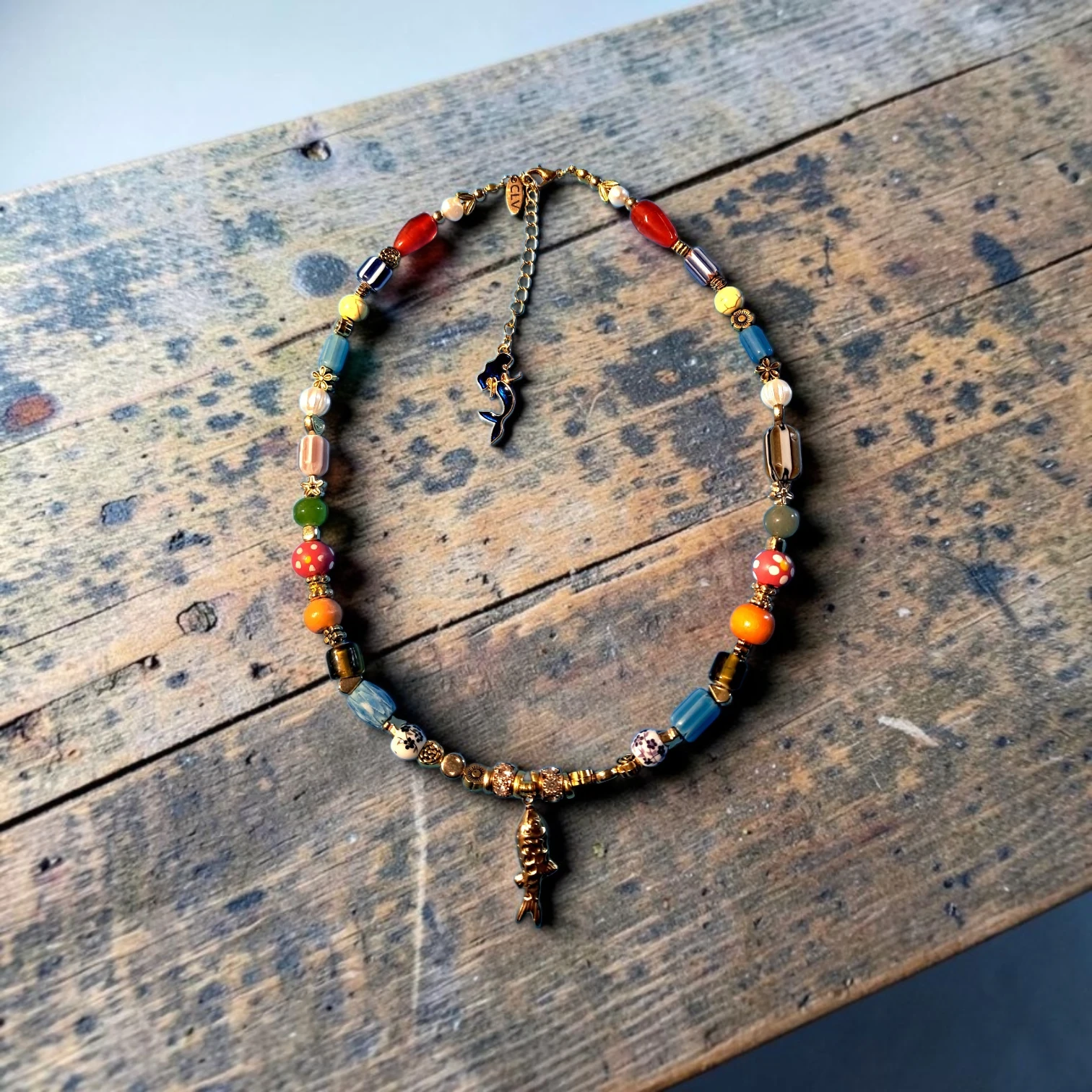 Dopamine Trend Eclectic Beaded Statement Necklace - Image 3