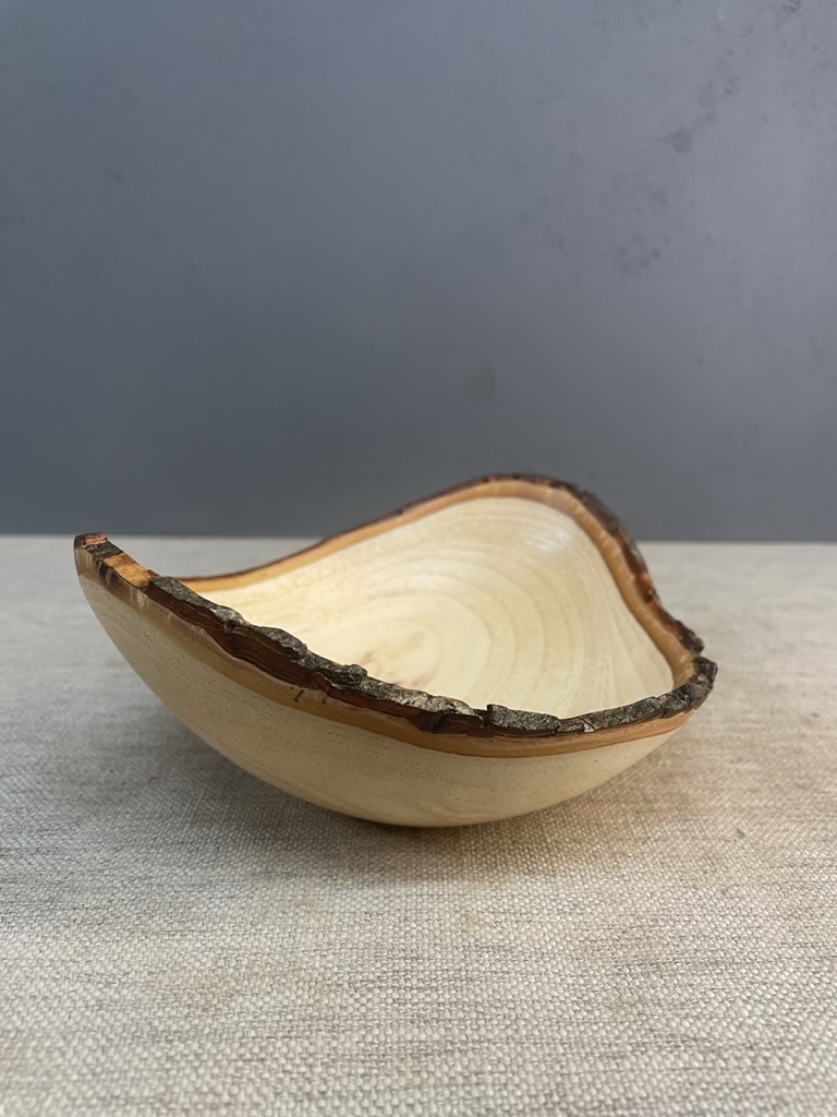 Pecan Live Edge Bowl - Image 4