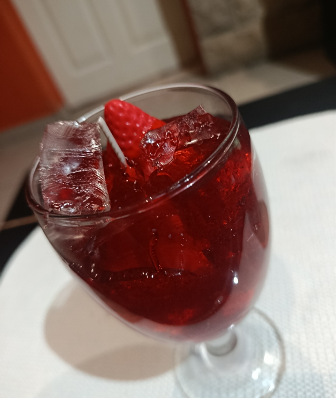 Strawberry Gel Cocktail Candle - Image 2