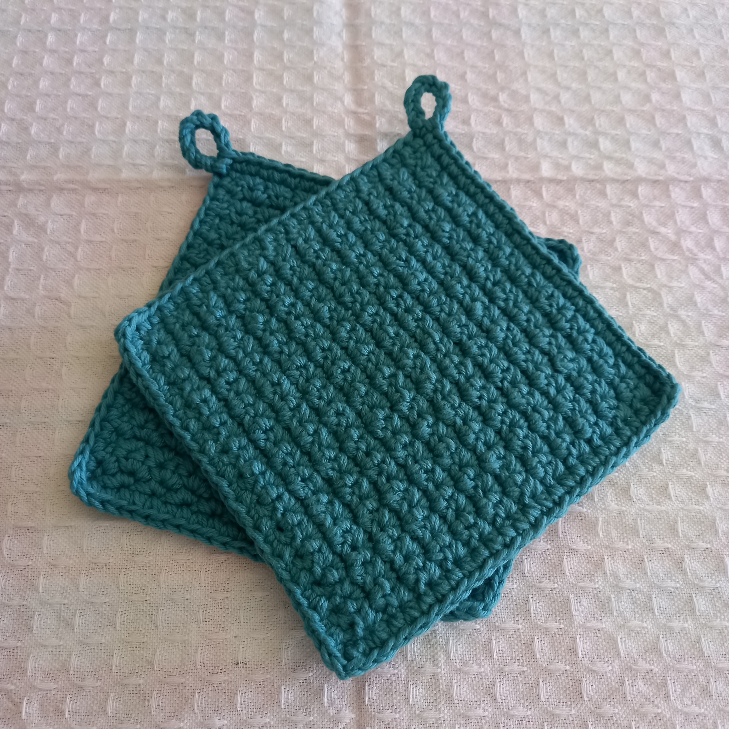 100% Cotton Teal Potholder Set - Image 3