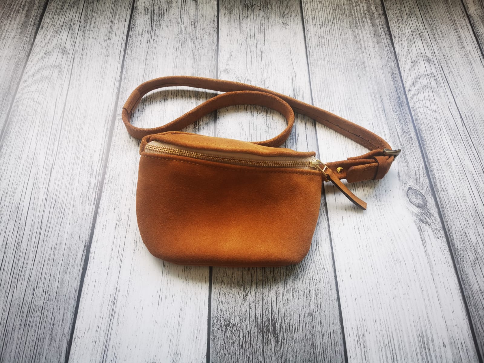 Leather Flore Fannypack - Image 4